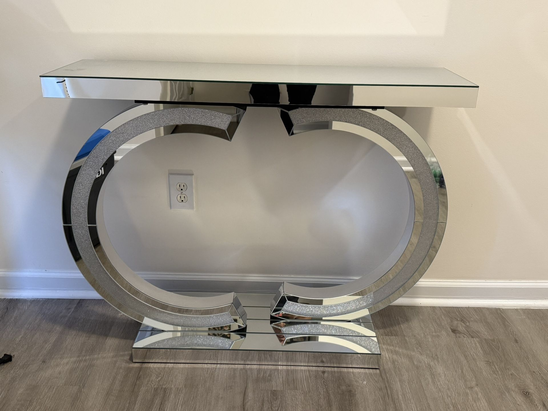mirrored entryway table
