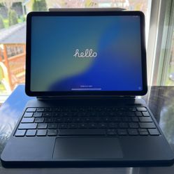 iPad Air 5th Generation 256GB Blue + Accessories Bundle