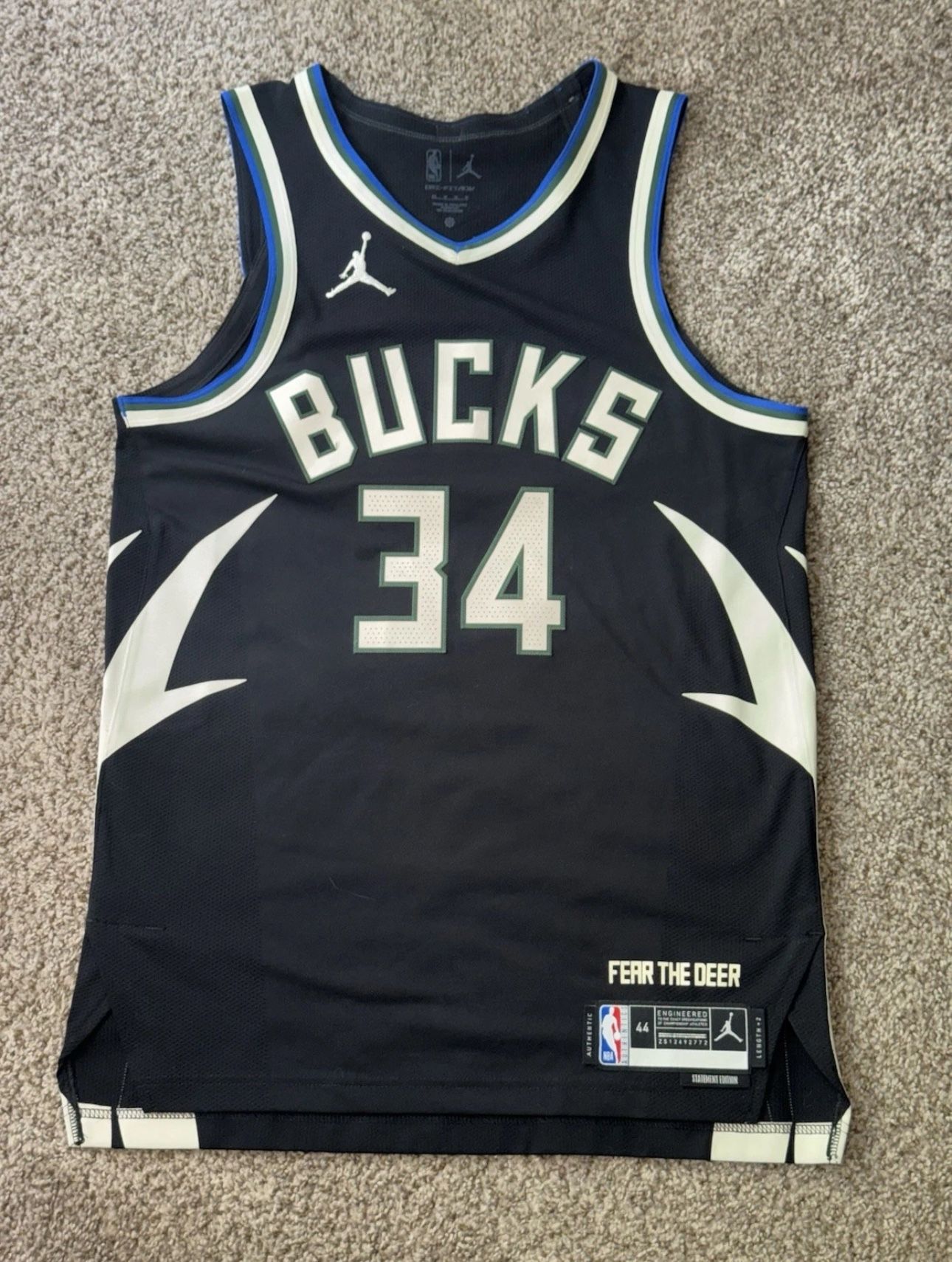 Giannis Antetokounmpo Authentic Nike Statement Jersey Size (44) Medium