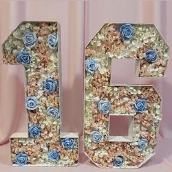 Light Up Flower Number Sixteen For Sale