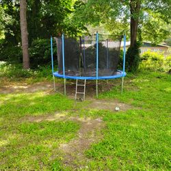Trampoline 