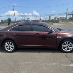 2012 Ford Taurus