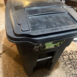  Trash Can 48 Gallon