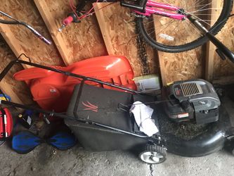 Lawnmower and snowblower combo