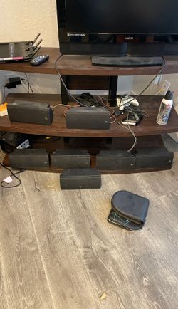 7.0 surround sound system speakers