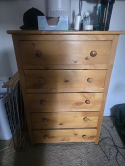 Dresser