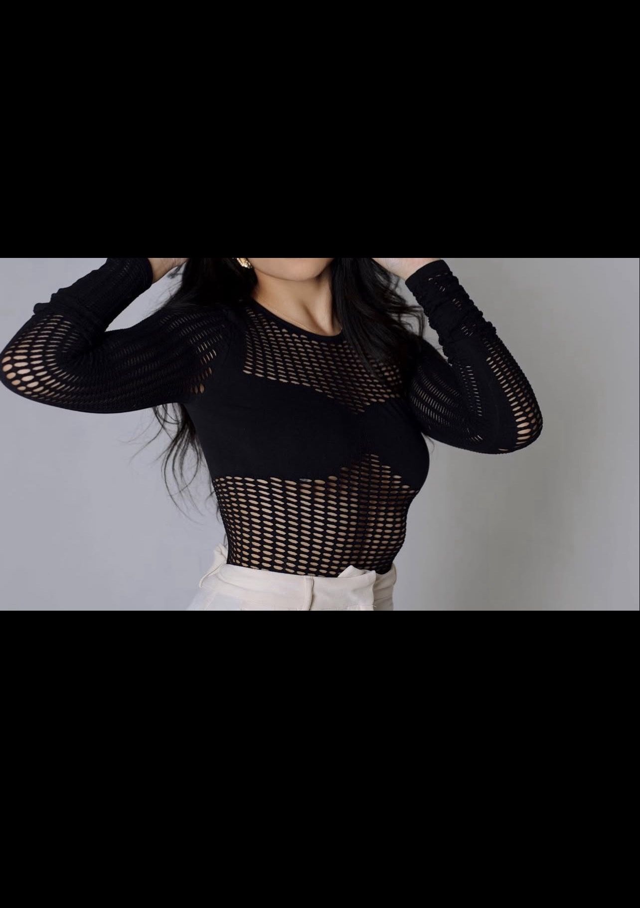 Black knitted fishnet long sleeve top