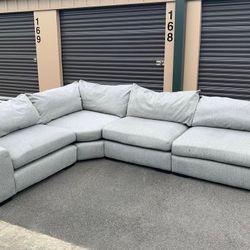 Sectional Couch 