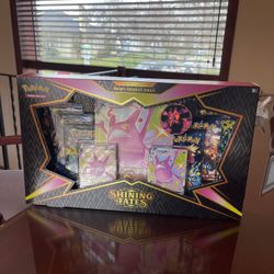 Shining Fates Premium Collection