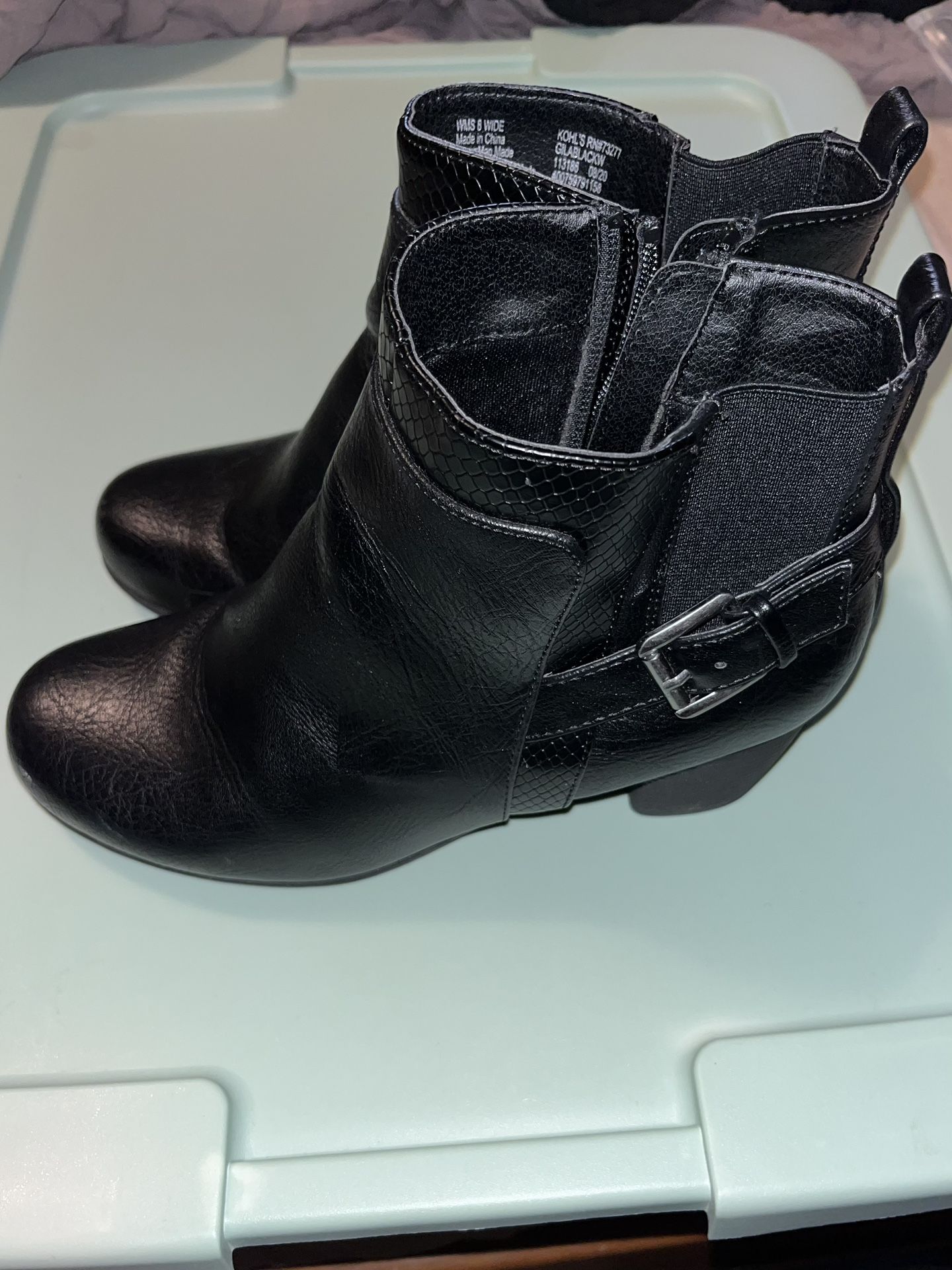 Croft & Barrow Ankle Boots Size 8w Black