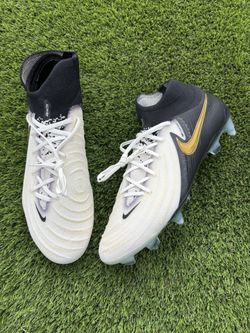 NIKE PHANTOM LUNA 2 ELITE SG-PRO AC SOCCER CLEATS SIZE 8.5 & 11