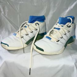 Air Jordan 17 OG Low “ UNC” 2002. Men’s Size 9