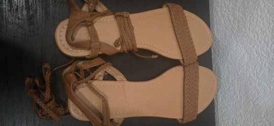 Sandle Sz 10 BRAND:SODA