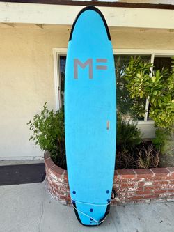 Surf board