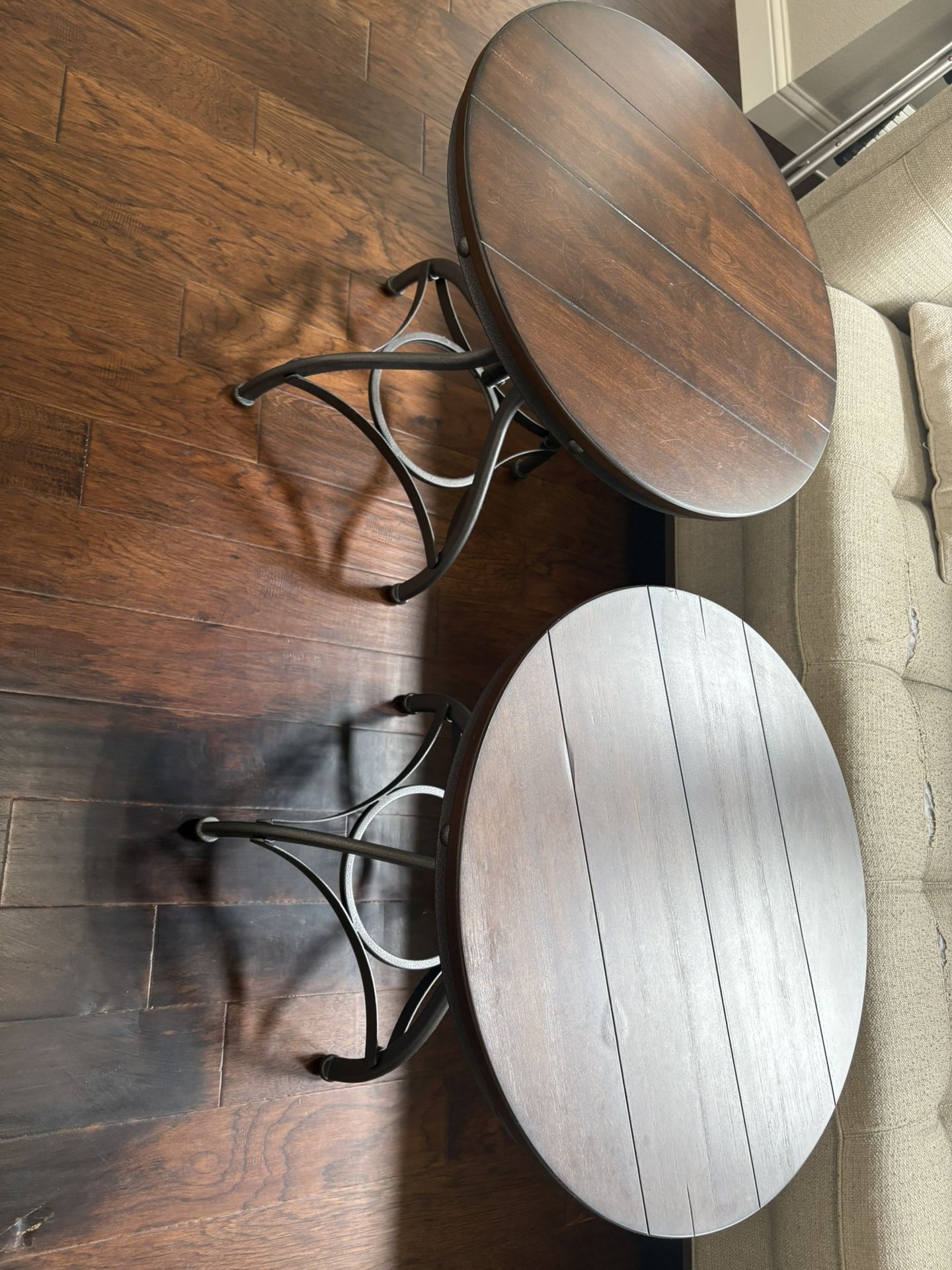 Round End Tables With Adjustable Base