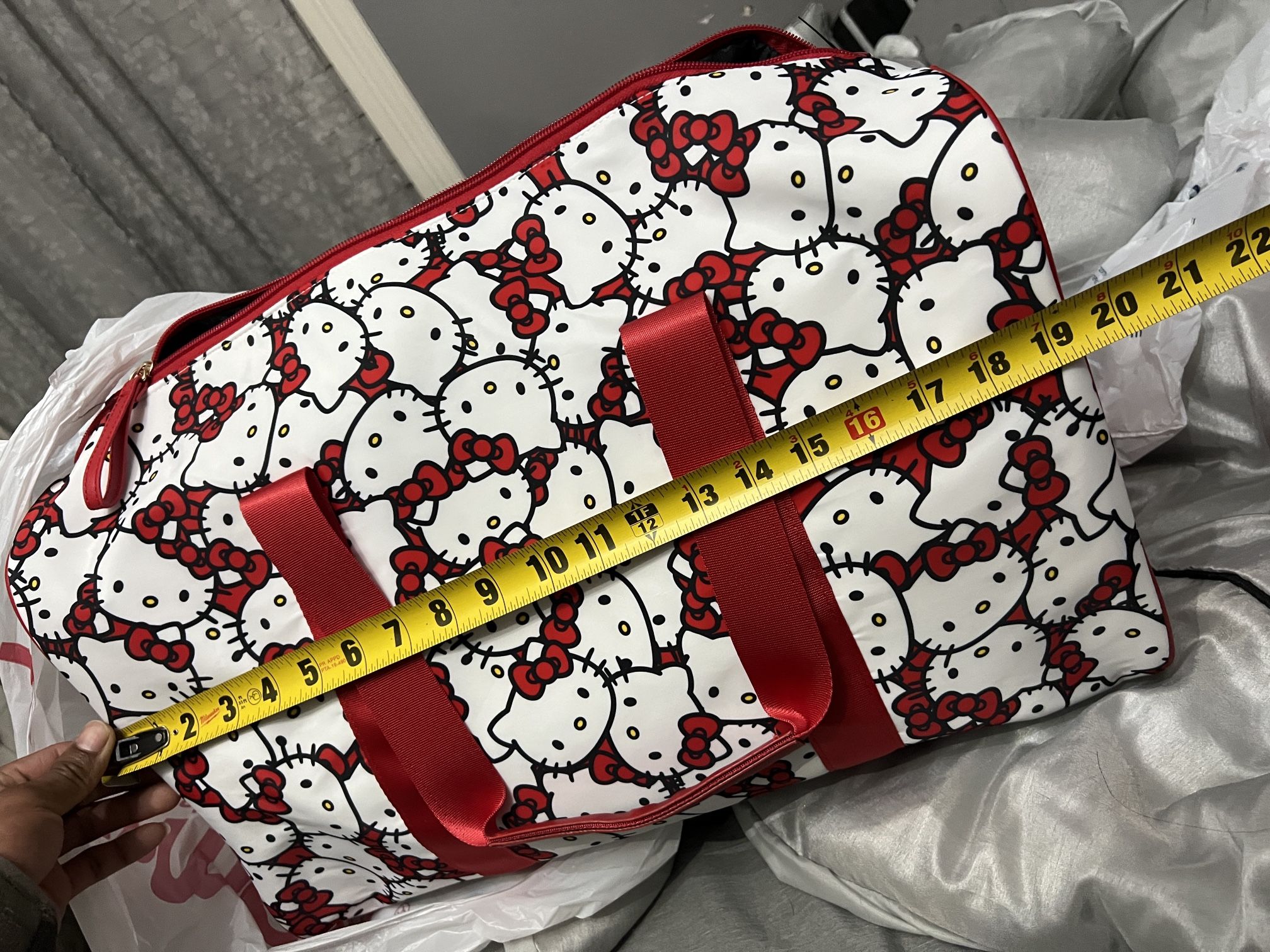 Hello Kitty Duffle Bag 