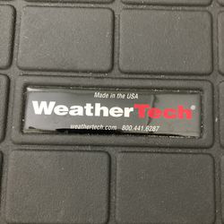 Weathertech Floor Liner Set Like New 2017 Jeep Grand Cherokee