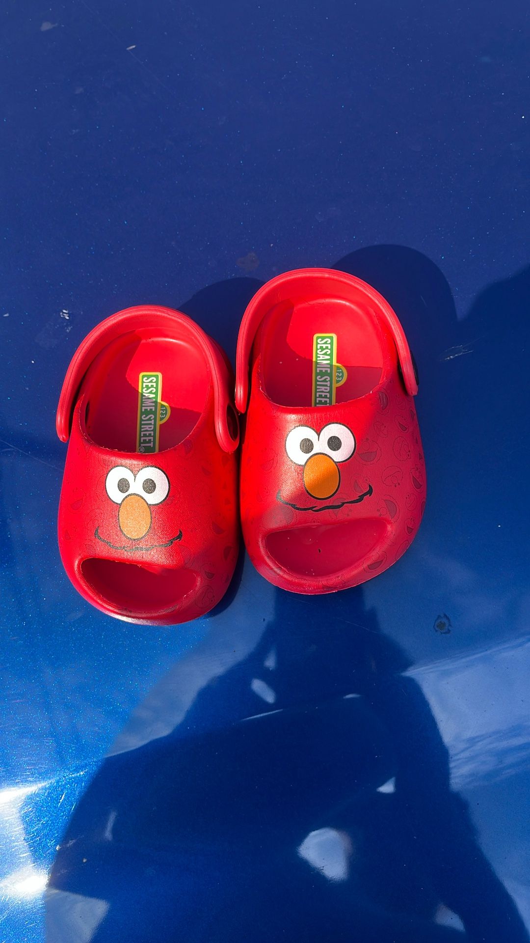 Elmo Size 2