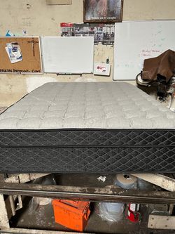 Queen pillow top  bamboo charcoal