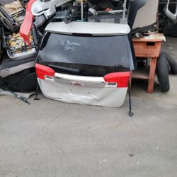 16/17 GMC Terrain Tailgate Liftgate Hatchback Door Assbly For Parts 