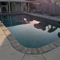 Pool's 🛟💦🛠️