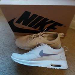 Size 7 For Her Nike $10 Per Pair NE Philly 