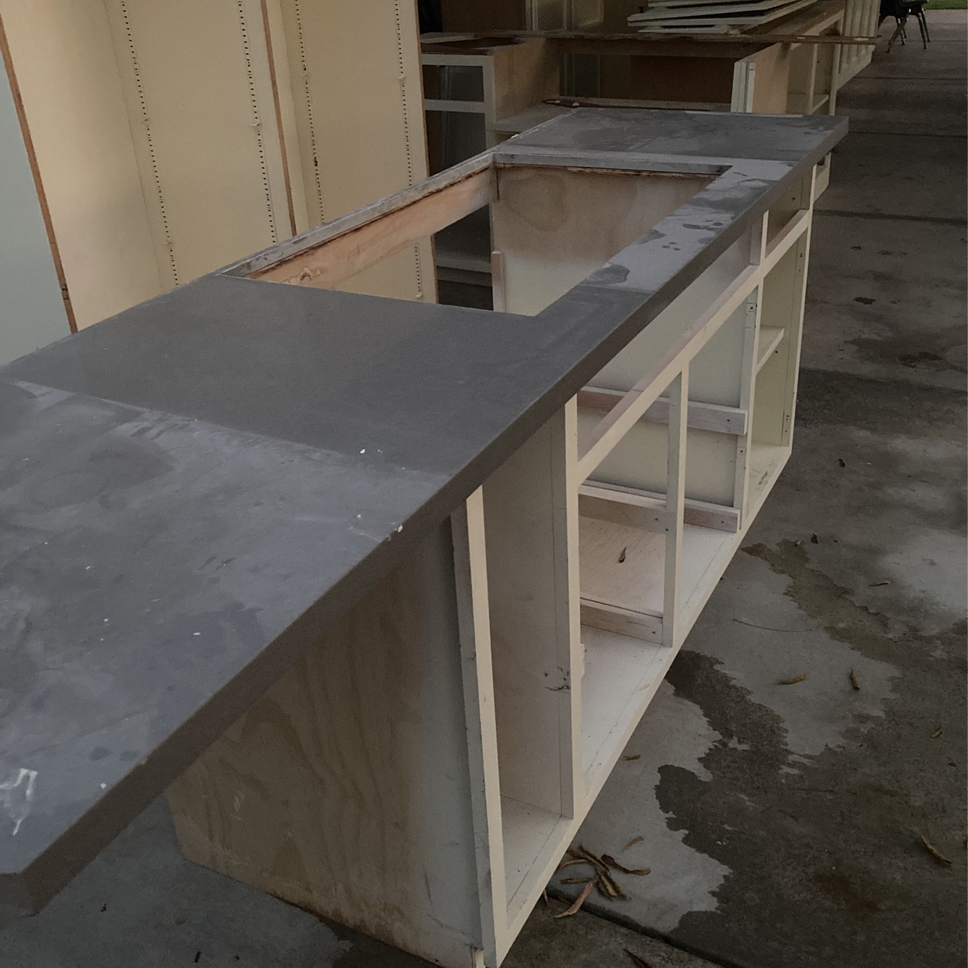 Free Kitchen Cabinets