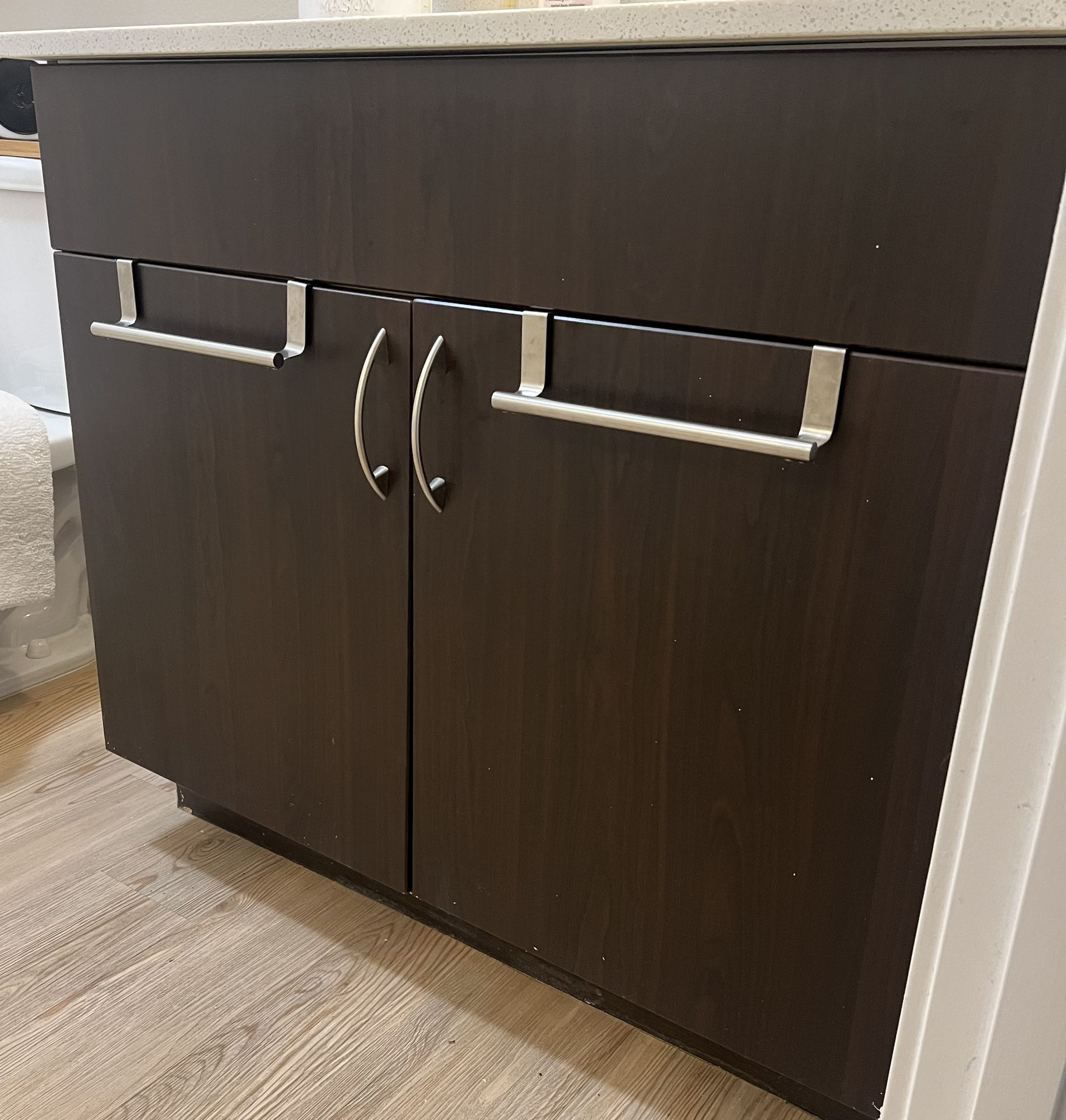 2 Stainless Steal Towel Racks for Cabinet