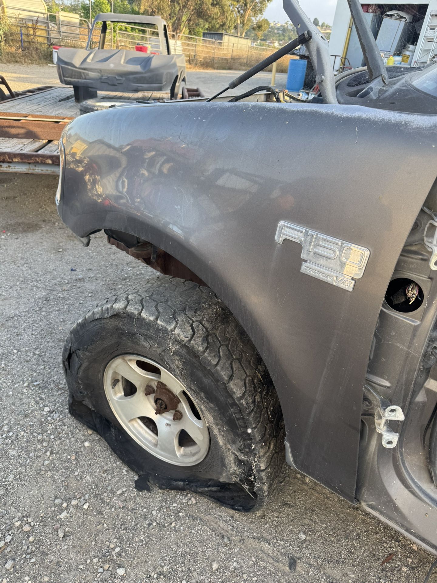 F150 Ford Part Out TAILGATE. BED. FENDER & MORE