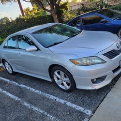 2010 toyota camry