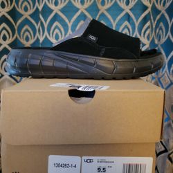 Womens UGG Slide  (NEW)