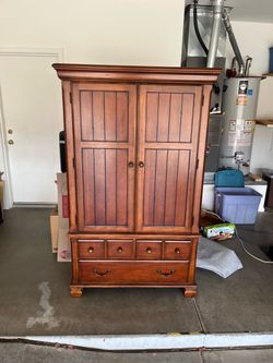 Armoire