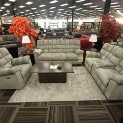 4pc Power Motion Living Room Set 