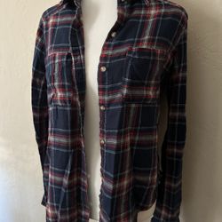 Hollister long sleeve plaid shirt