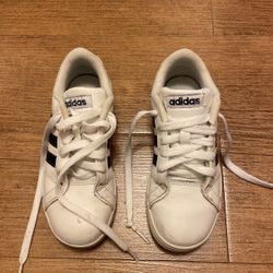 Adidas Kids Sneakers Sz 1