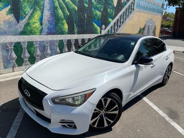 2014 INFINITI Q50