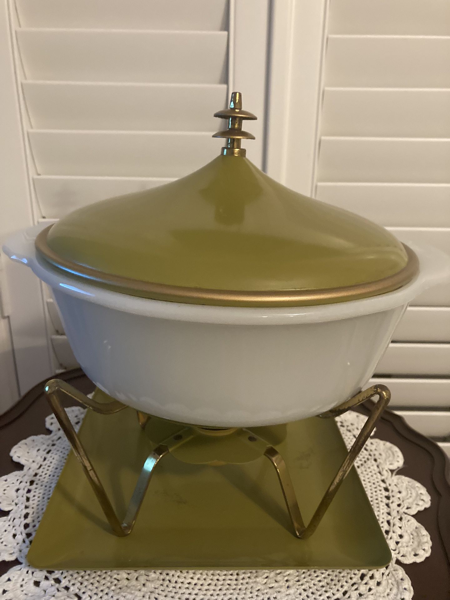 Fire King 2 Qt Chaffing Warmer Atomic Mcm Olive Green With Gold Trim.  1962