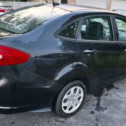 2013 Ford Fiesta