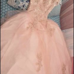 Beautiful Quinceañera dress