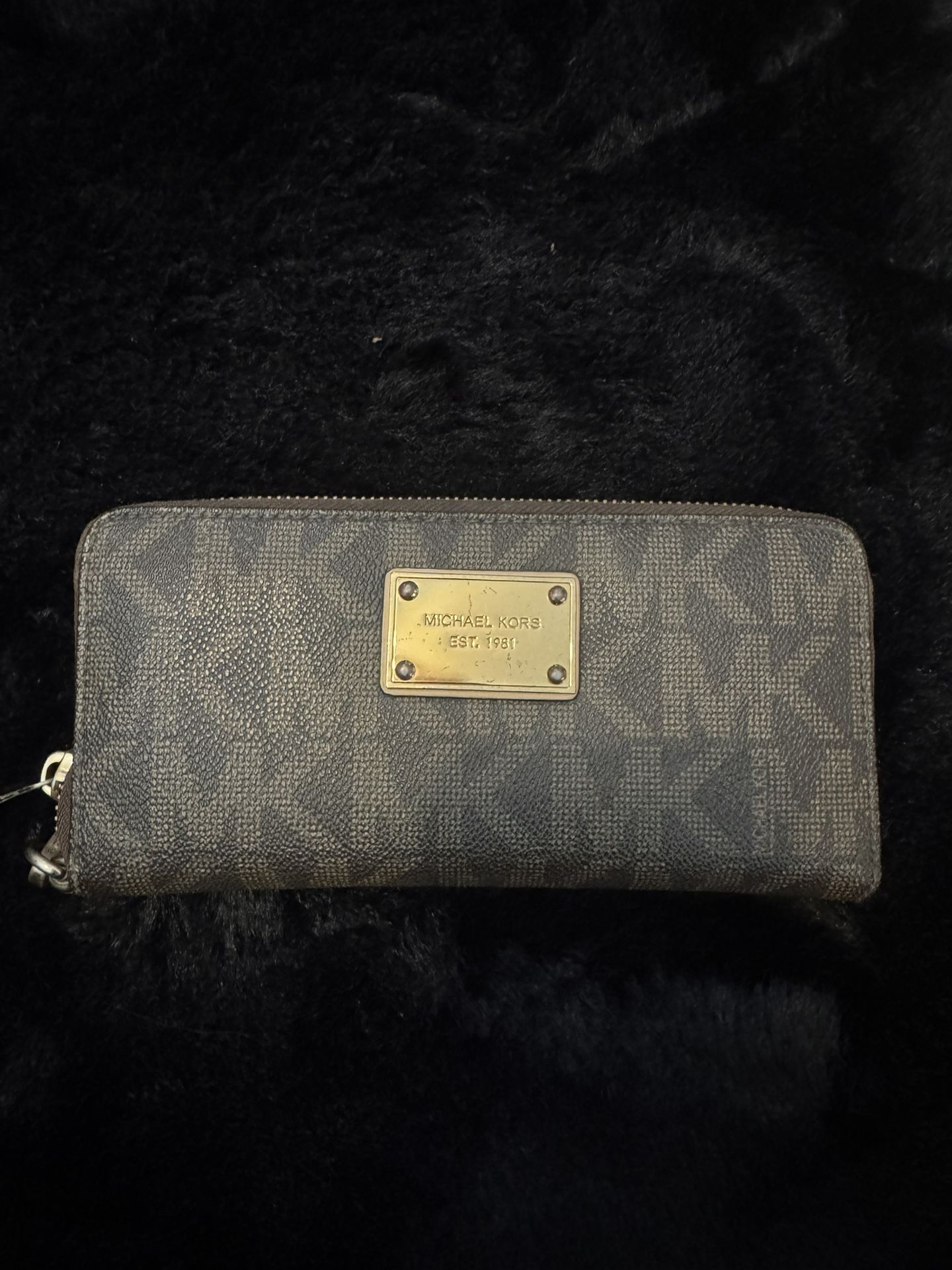 Michael Kors wallet