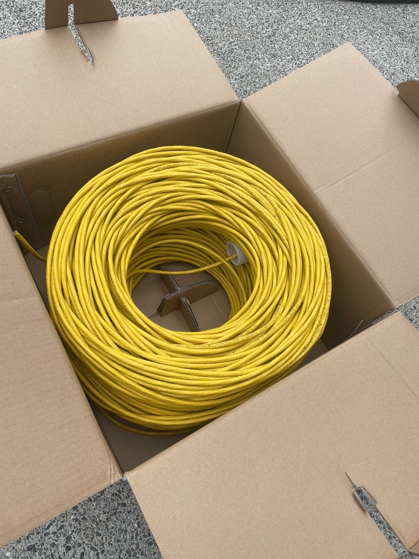 Monoprice Cat 6e networking cable - 1,000ft