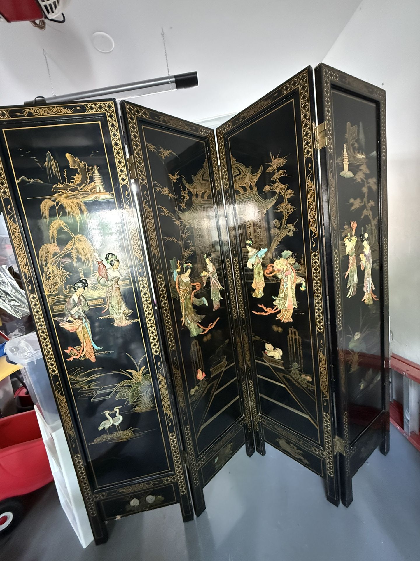 Windsor Art Gold Finish Octagon Wall Mirror