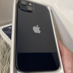 iPhone 13 Unlocked / Liberado 😃