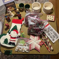 Assorted Christmas Collectables