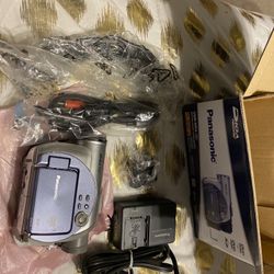 Panasonic Vdr -m53 Dvd Camcorder 