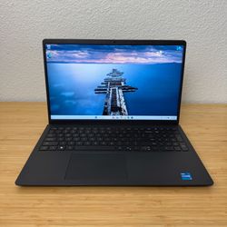 Dell Inspiron 15 3520 Laptop - Core i5 12th Gen, 16GB RAM, 512GB SSD, 120Hz Screen