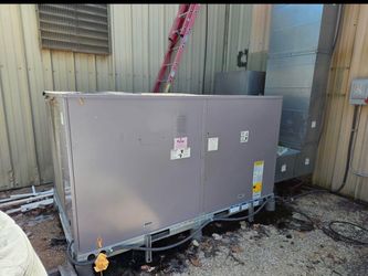 Carrier 10-Ton  Rooftop HVAC Unit – 460V 3-Phase