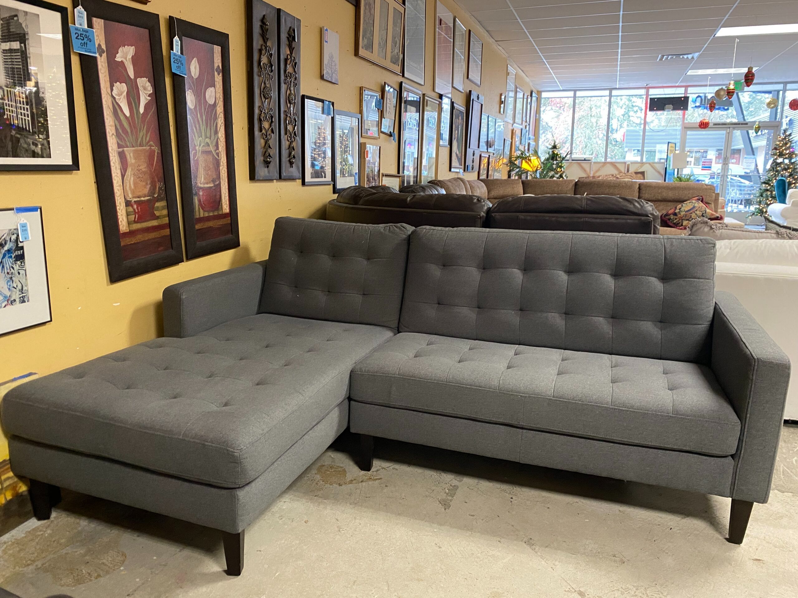 Grey Fabric Corner Sectional w/ Chaise Lounger