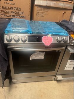 Slide stoce gas range air fry convection oven Samsung 30”
