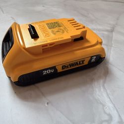 DEWALT 20V MAX Lithium-lon 2. OAh Battery